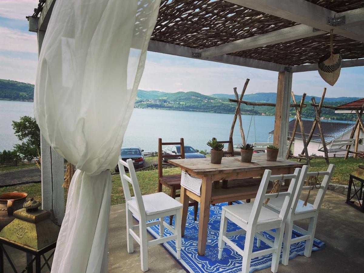 Dream Tricule Villa Svinita Exterior photo