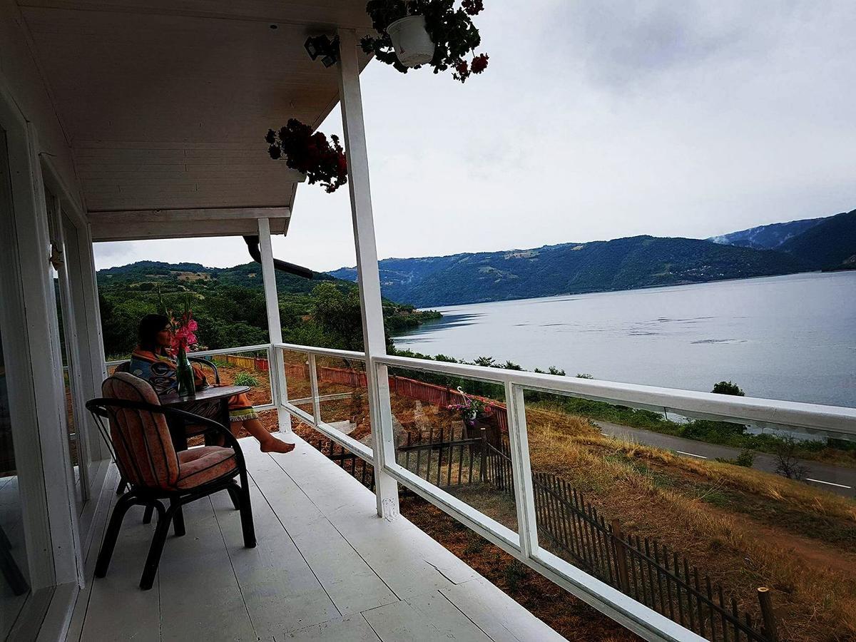 Dream Tricule Villa Svinita Exterior photo