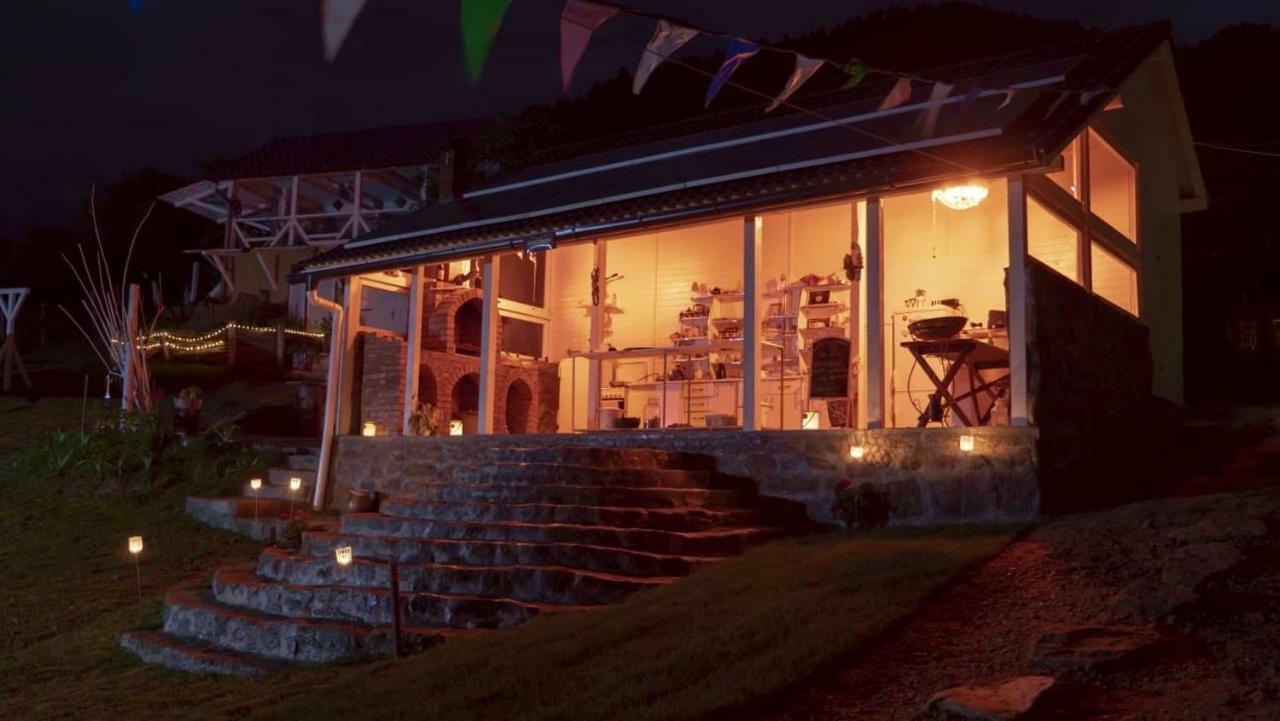 Dream Tricule Villa Svinita Exterior photo